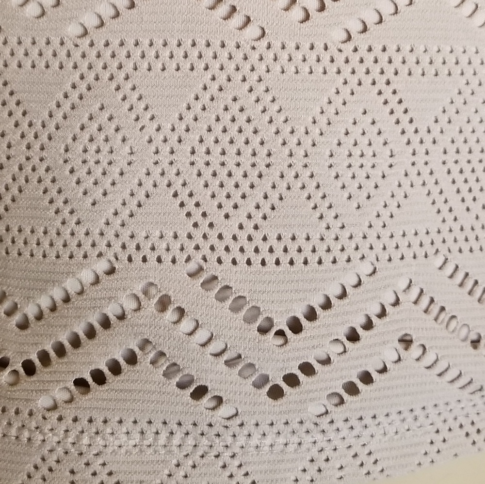 Forever 21 Beige Crop Top - Picture 3 of 5